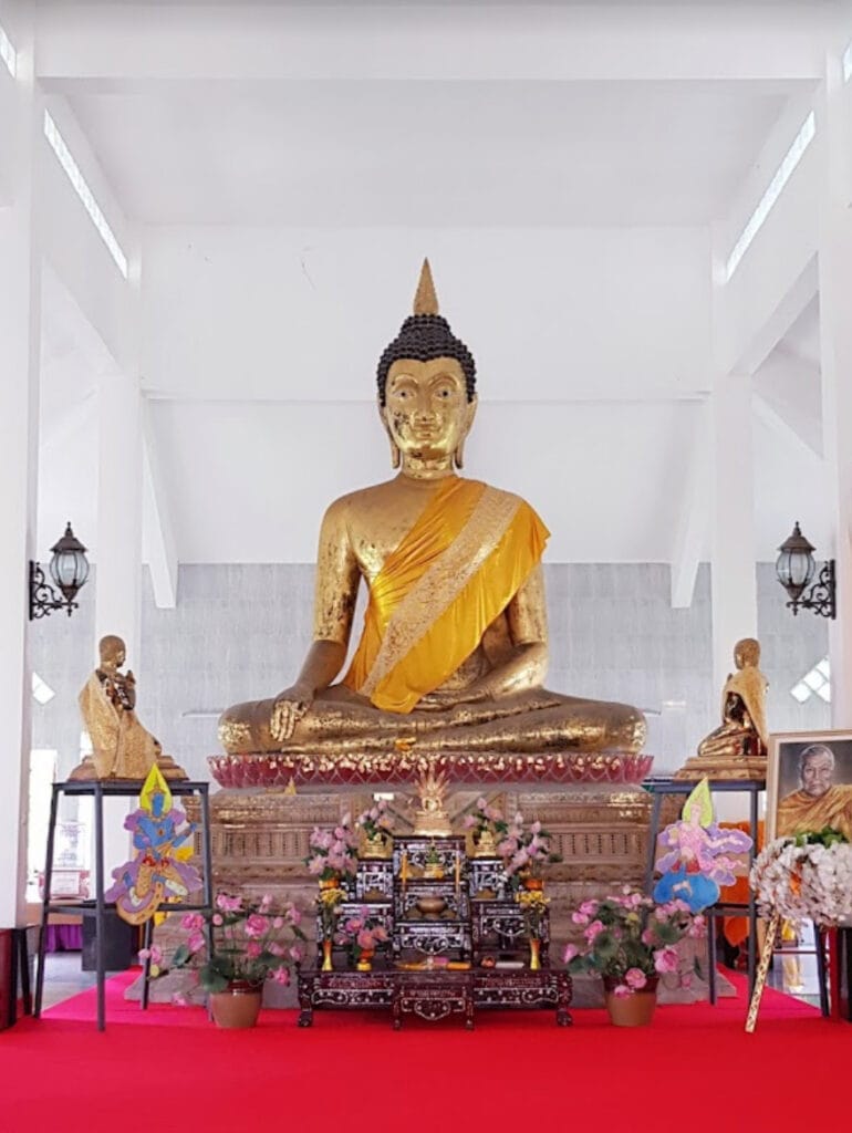 Buddha at Wat Khlong Rian with Resurgence Travel