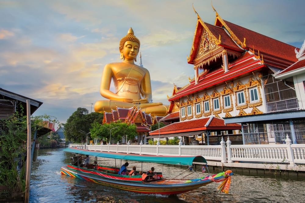 Resurgence Travel Big Buddha Wat Charoen